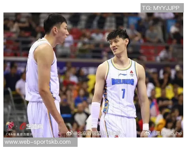 媒体人评论中国季前赛小曾机会匮乏引发广泛关注与争议