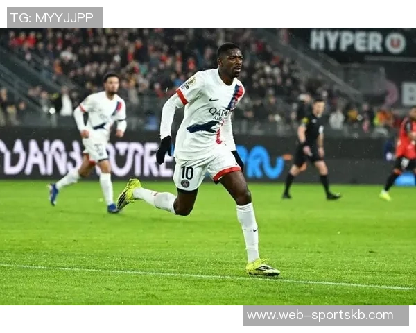 登贝莱右大腿肌肉疼痛欧冠对阵拜仁出战成疑 登贝莱右大腿肌肉疼痛欧冠对阵拜仁出战成疑